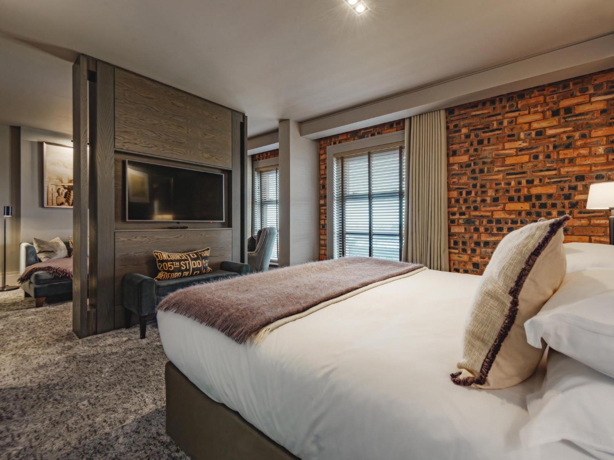 Отель Dakota Edinburgh South Queensferry Экстерьер фото