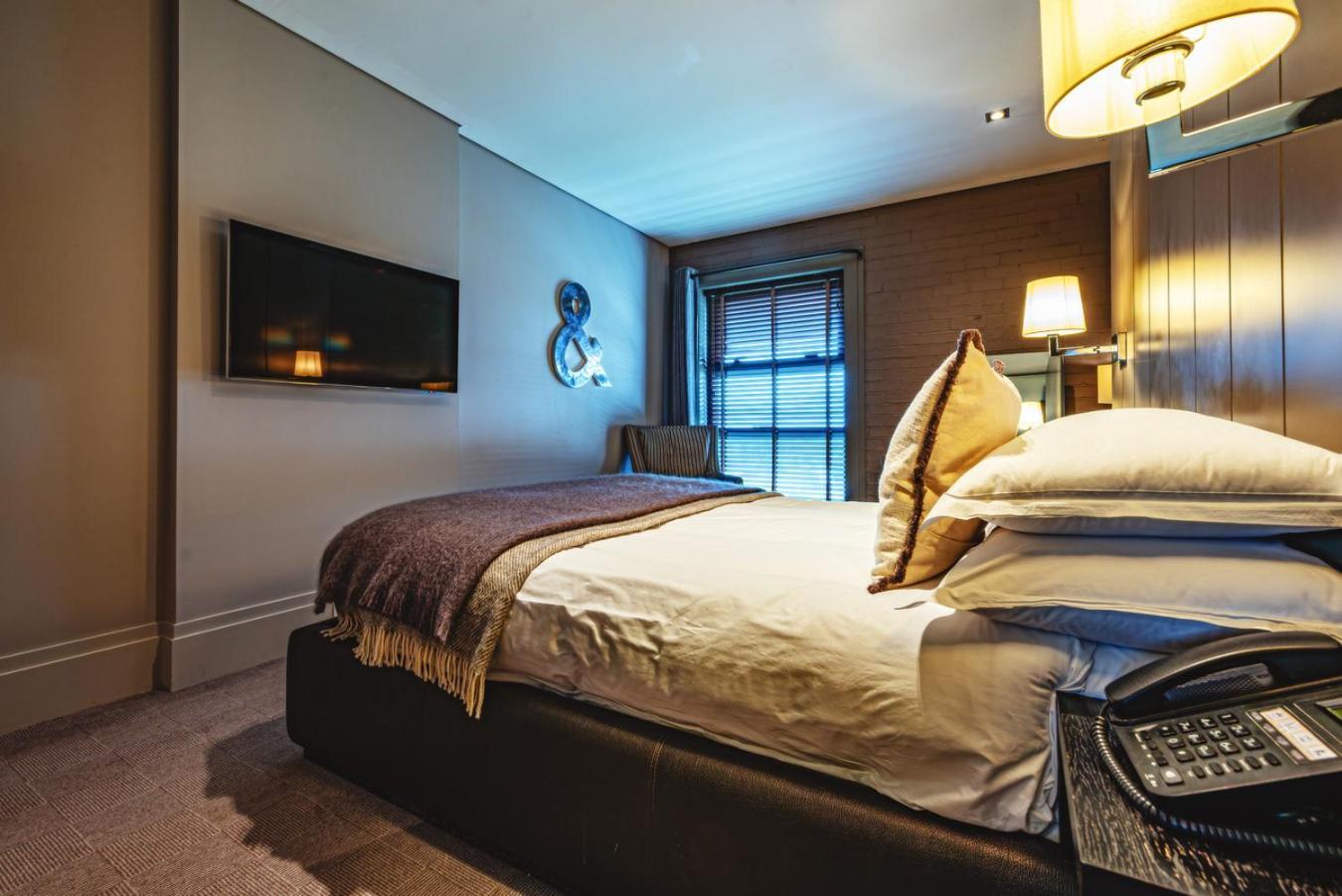 Отель Dakota Edinburgh South Queensferry Экстерьер фото