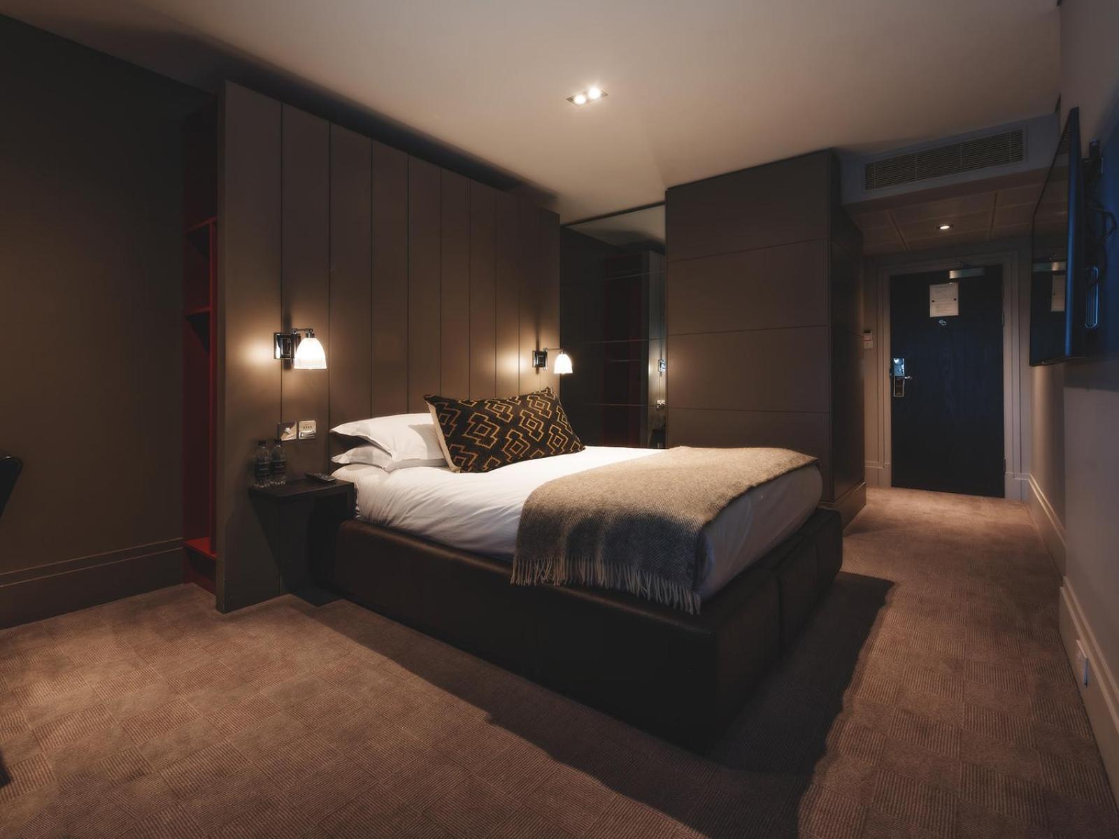 Отель Dakota Edinburgh South Queensferry Экстерьер фото
